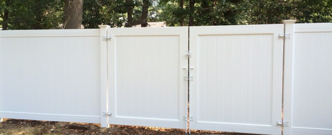 Vinyl Fencing